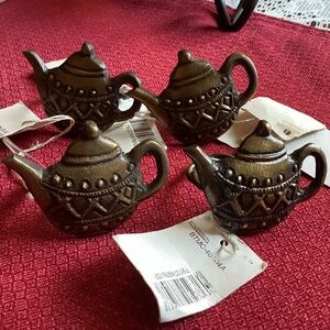 Antique BrassTeapot Napkin Ring Set of Four new with tags
